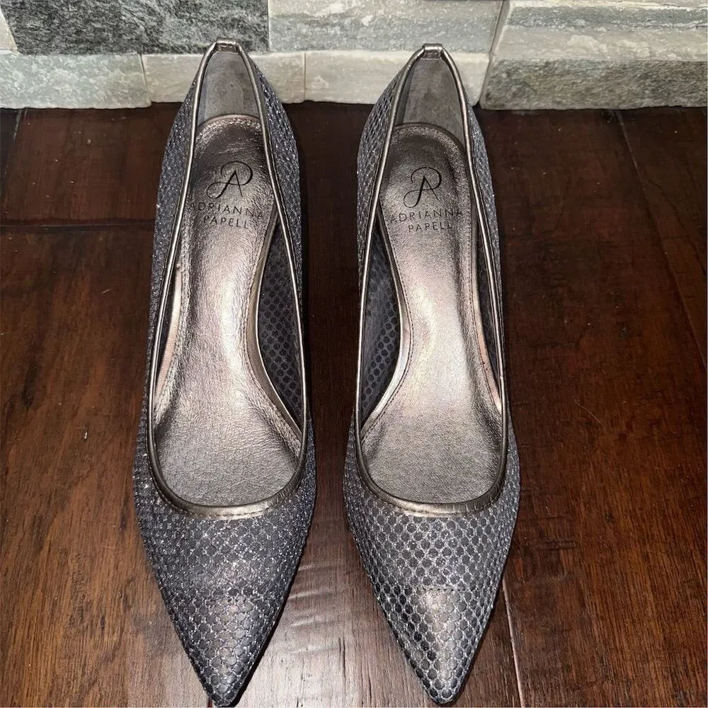 Adrianna Papell Womens Silver Honeycomb Glitter Mesh‎ Kitten Heels Size 8.5 Pump